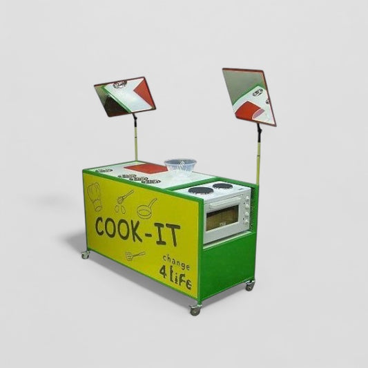 Complete cooking trolley optional mirrors