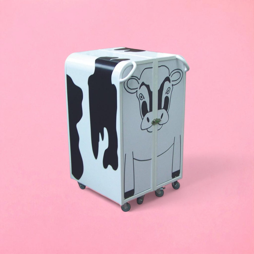 Lock in lunch box trolley cow design