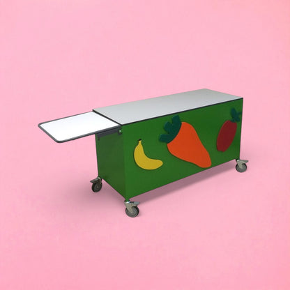 Box front serving trolley