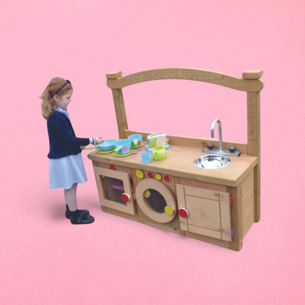 Outdoor/indoor role play kitchen