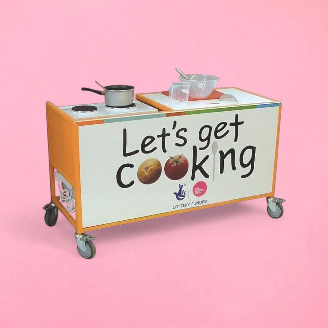 Standard cooking station trolley