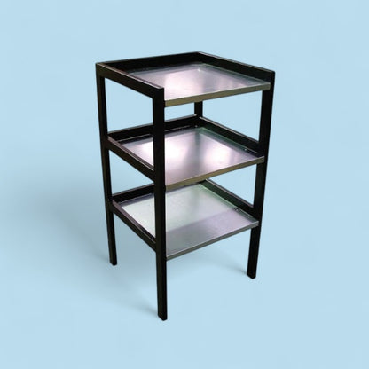 Heavy duty 3 shelf workbench